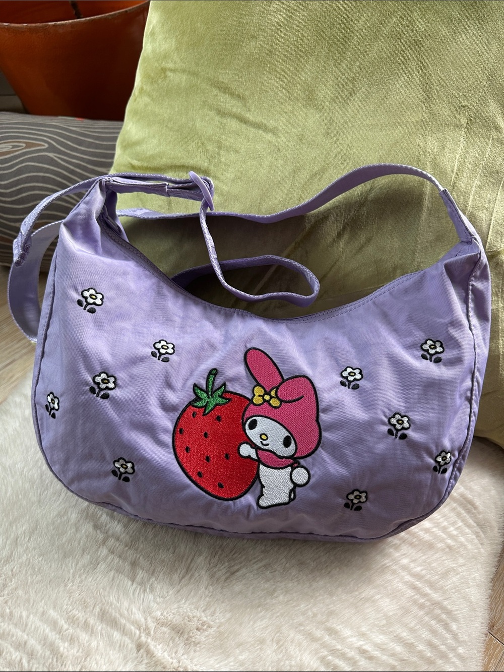 NEW with Tag Baggu Medium Nylon Crescent Bag Hello Kitty and Friends